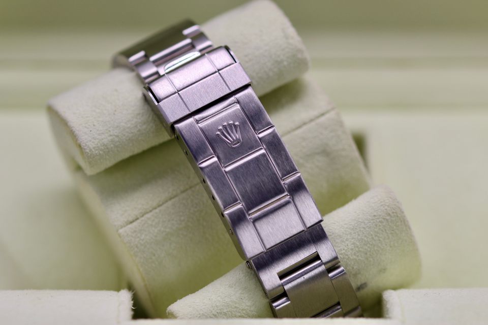 Rolex Submariner 16610 Image 4